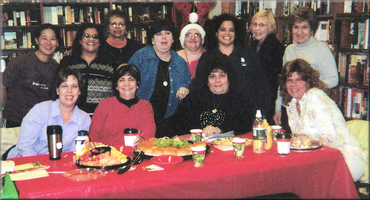The wonderful readers group at Borders in East Brunswick