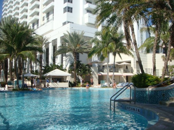 Loew's Hotel
