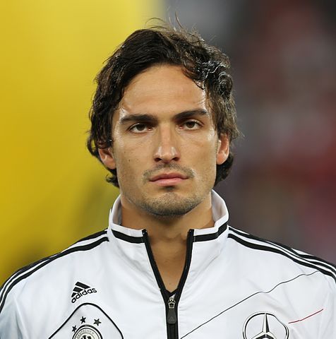 FIFA WC-qualification 2014 - Austria vs. Germany 2012-09-11 - Mats Hummels 01.jpg